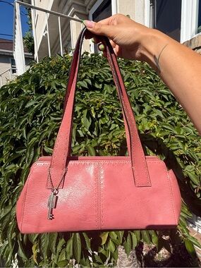 Vintage Y2K Fossil Pink Leather Satchel Shoulder Bag Baguette Purse